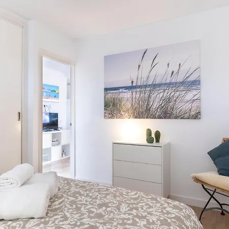 Summerland Beach Tenerife Apartment *